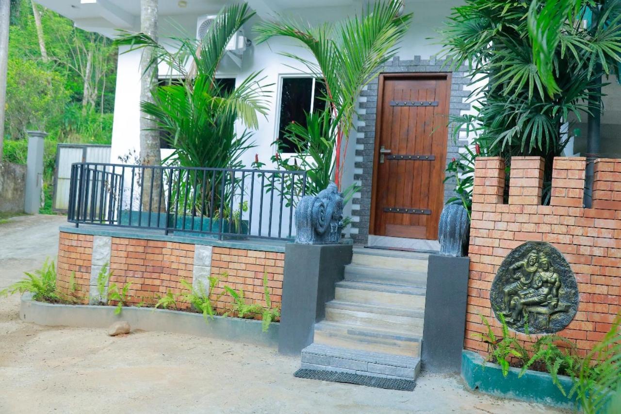 Star Rain Tour Inn Ratnapura Esterno foto